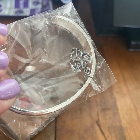 Merlin Fandom Jewelry Bag - Picture 5 of 6